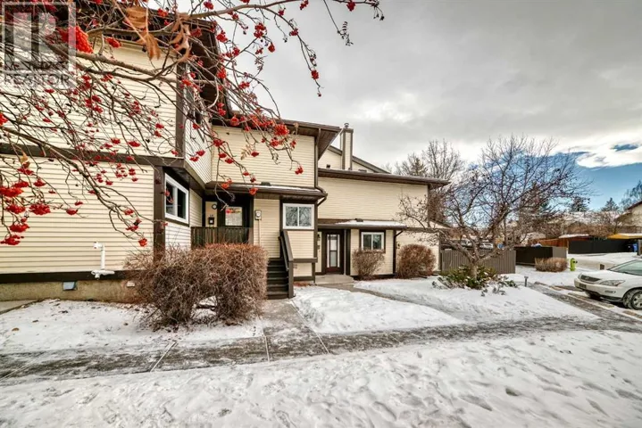 14, 115 Bergen Road NW, Calgary, Alberta T3K1P2