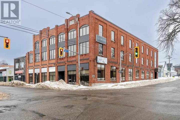 384 Queen ST E, 384 Queen Street East & 111 Elgin Street, Sault Ste. Marie, Ontario P6A1Z1