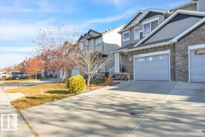 1853 28 ST NW, Edmonton, Alberta T6T0N5