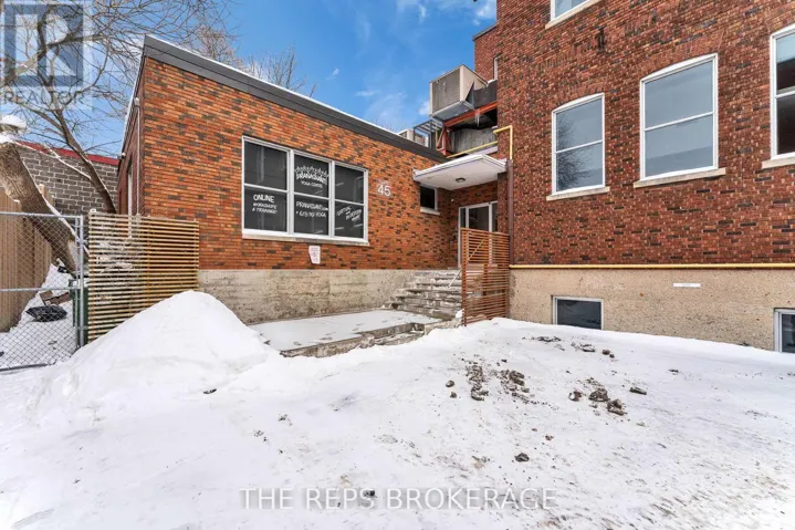45 ECCLES STREET, Ottawa, Ontario K1R6S3