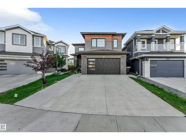 1935 19 AV NW, Edmonton, Alberta T6T2K8