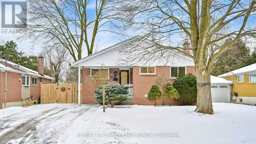 3 DAVIDSON ROAD, Aurora (Aurora Highlands), Ontario L4G2A9