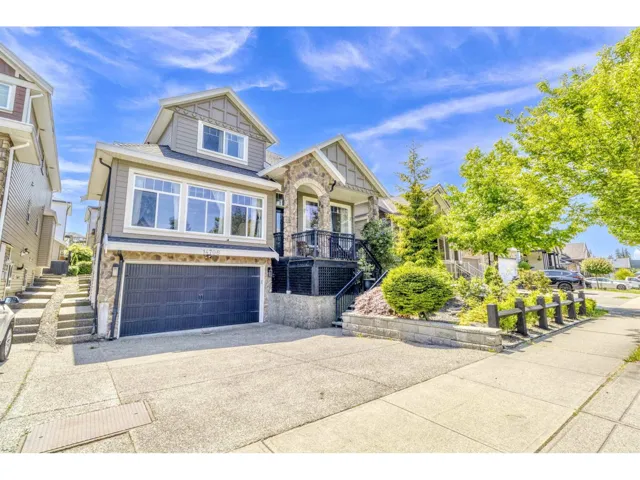 14706 63 AVE, Surrey, British Columbia V3S3T1