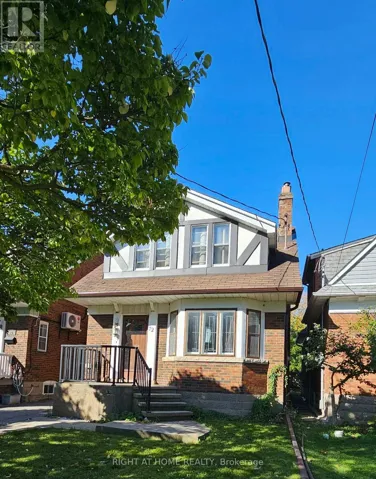 MAIN FLOOR - 72 ELEVENTH STREET, Toronto (New Toronto), Ontario M8V3G5