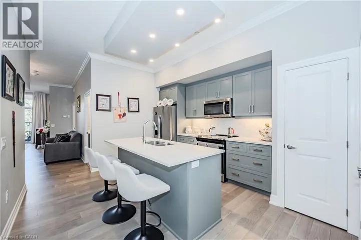 1880 GORDON Street Unit# 104, Guelph, Ontario N1L0P5