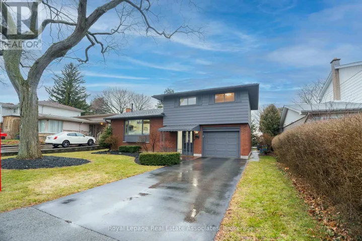 51 DELMAR DRIVE, Hamilton (Buchanan), Ontario L9C1J2