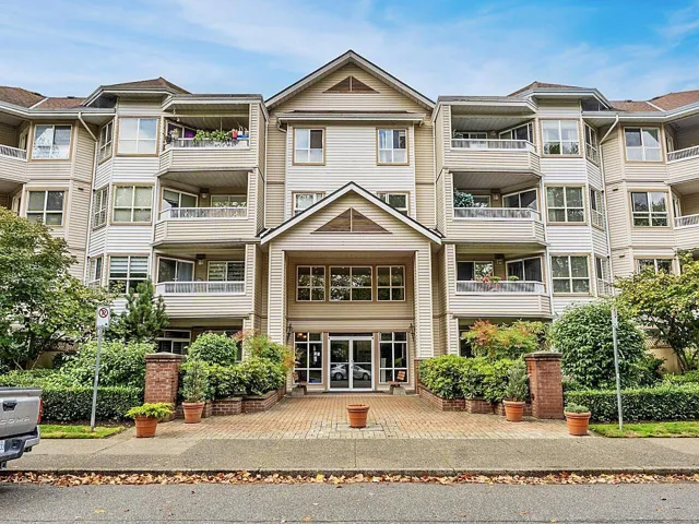 311 8139 121A STREET, Surrey, British Columbia V3W0Z2