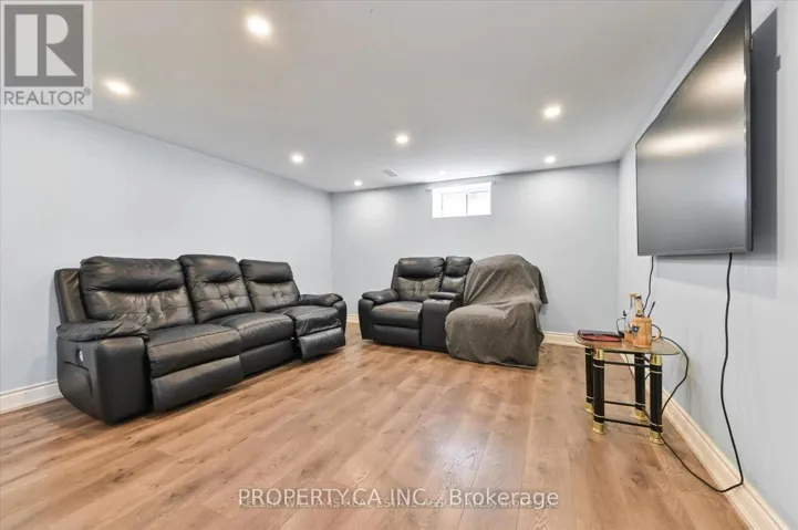 BSMT - 34 SHIER DRIVE, Toronto (Woburn), Ontario M1J2T2