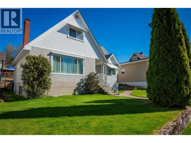 945 Thackeray Street, Warfield, British Columbia V1R2C3