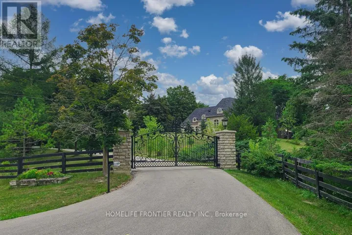 7645 16TH SIDE ROAD, King, Ontario L7E5R7