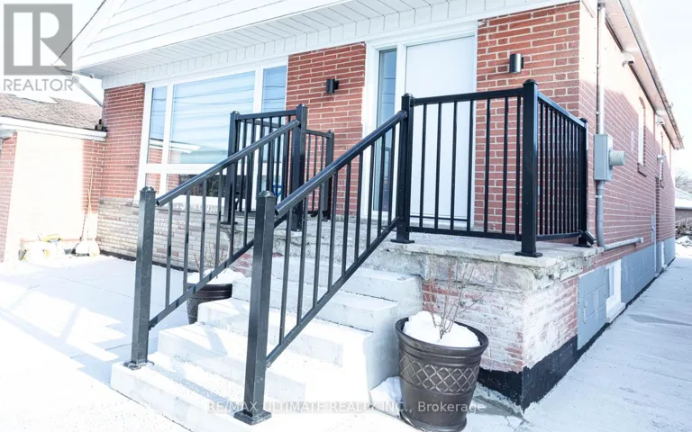 LOWER - 103 TAVISTOCK ROAD, Toronto (Downsview-Roding-CFB), Ontario M3M2P1
