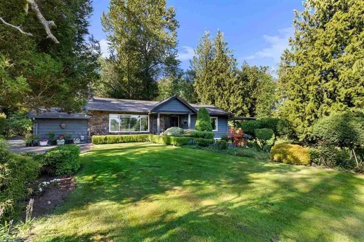 26275 24 AVENUE, Langley, British Columbia V4W2V4