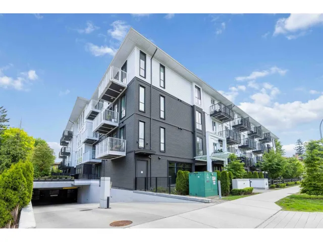414 10168 149 STREET, Surrey, British Columbia V3R0E9