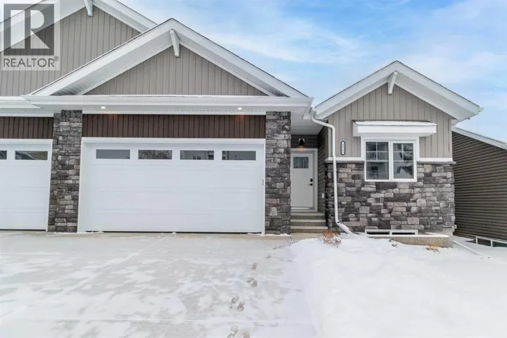 4922 Beardsley Avenue, Lacombe, Alberta T4L0G4