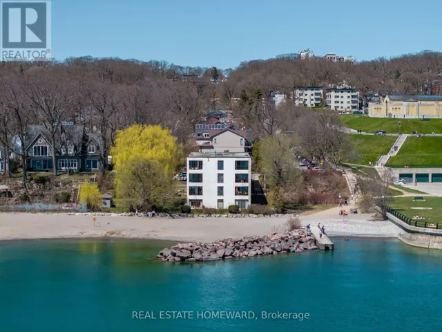 2 - 2 NURSEWOOD ROAD, Toronto (The Beaches), Ontario M4E3R8