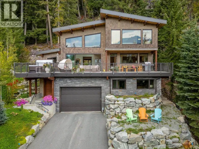 9331 EMERALD DRIVE, Whistler, British Columbia V8E0G5