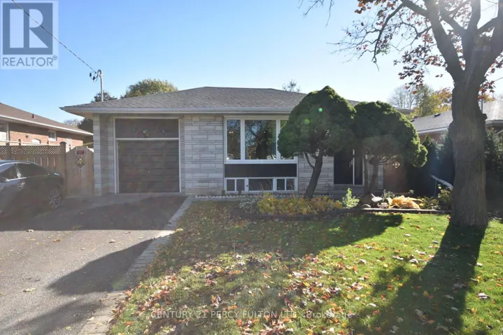 UPPER - 75 SLOANE AVENUE, Toronto (Victoria Village), Ontario M4A2A8