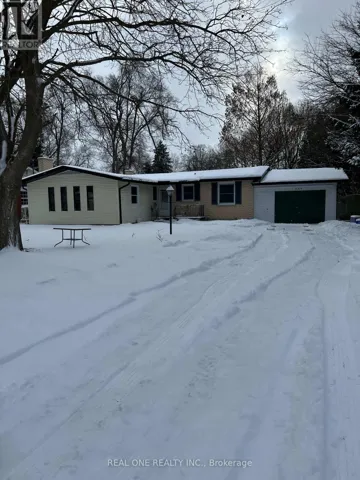 566 MIDDLEWOODS DRIVE, London North (North J), Ontario N6G1W4