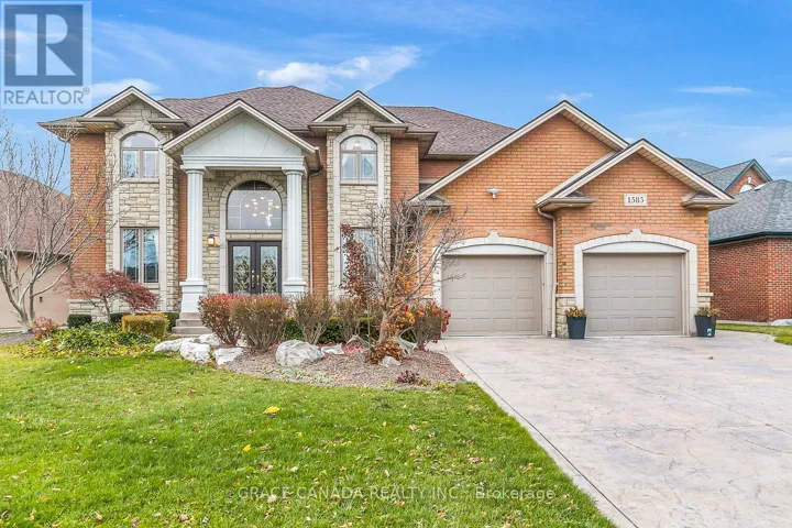 1585 STONEYBROOK CRESCENT, Windsor, Ontario N9G2Z4
