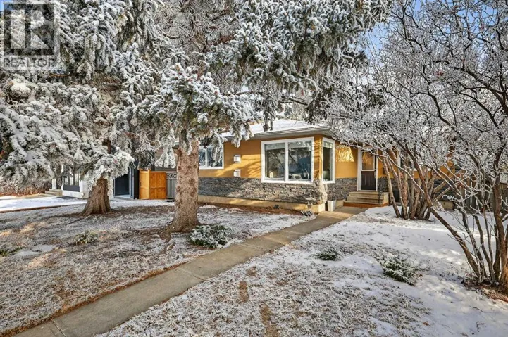 920 42 Street SW, Calgary, Alberta T3C1Y8