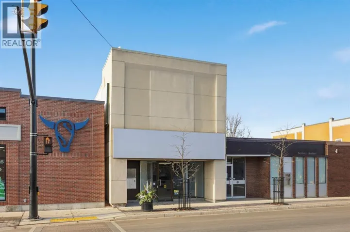 34 TALBOT ST. NORTH, Essex, Ontario N8M1A4