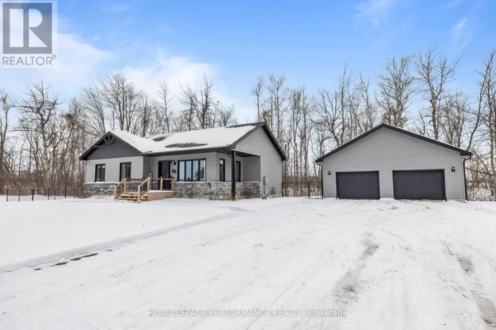 57 MAIN STREET, North Stormont, Ontario K0C1K0