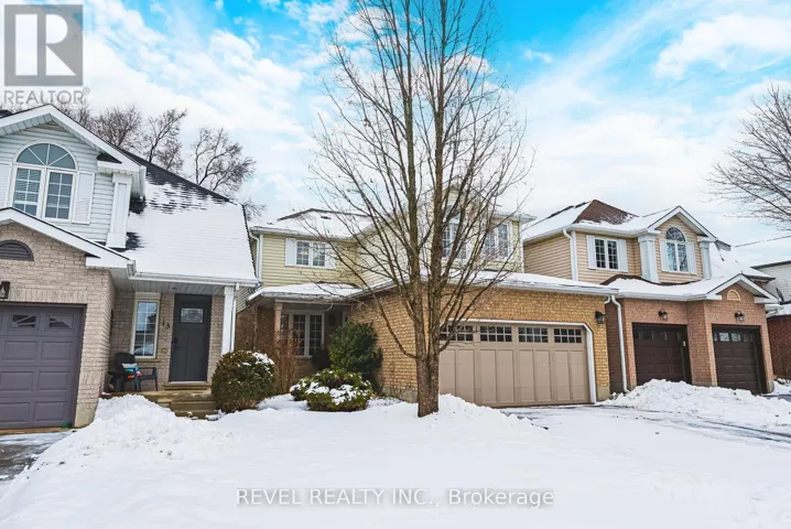 11 GAW CRESCENT, Guelph (Pineridge/Westminster Woods), Ontario N1L1H8