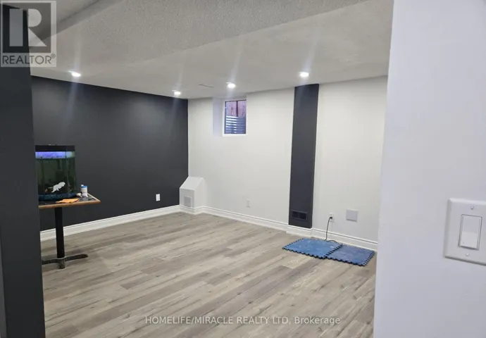 80 TORRANCE WOOD, Brampton (Fletcher's West), Ontario L6Y4R1