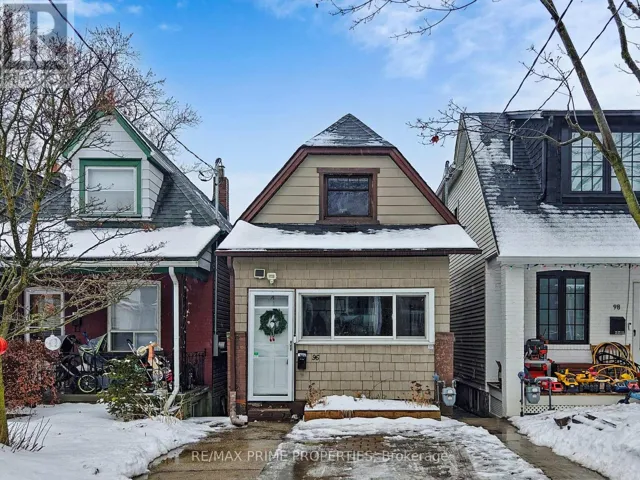 96 COLERIDGE AVENUE, Toronto (Woodbine-Lumsden), Ontario M4C4H6
