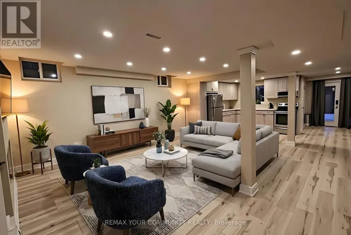 5 TAMARA DRIVE, Richmond Hill (Devonsleigh), Ontario L4S1E7