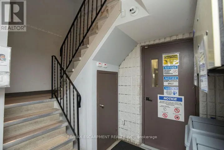 190 HEMPSTEAD DRIVE, Hamilton (Rymal), Ontario L8W2E3