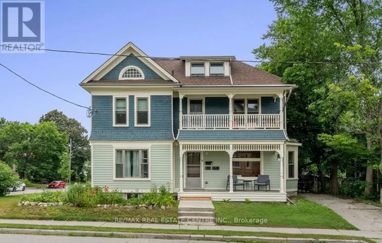 14 YOUNG STREET W, Waterloo, Ontario N2L2Y8