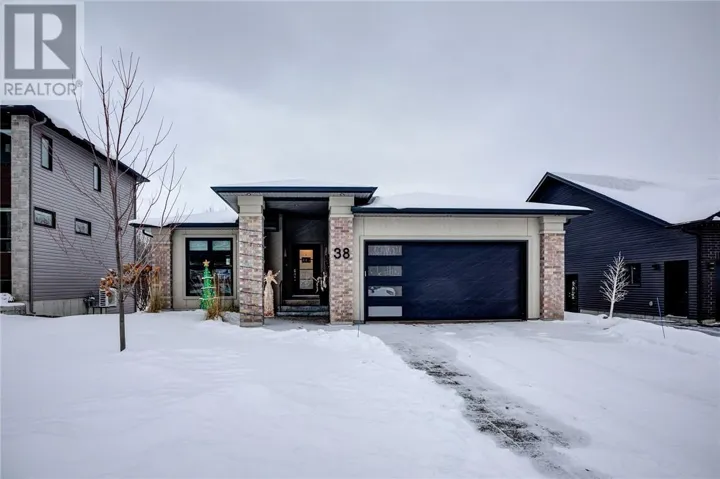38 Hazelton Drive, Sudbury, Ontario P3B0G6