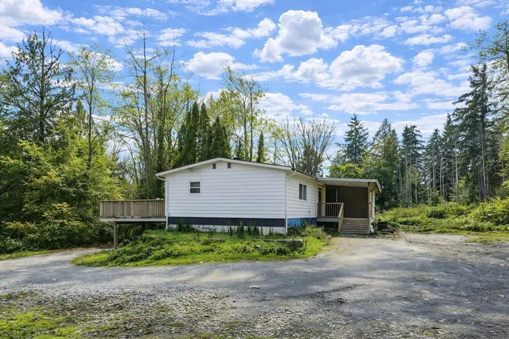 28140 56 AVENUE, Abbotsford, British Columbia V4X2P2