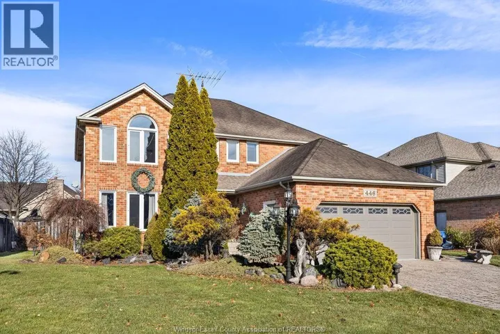 446 CORBETT, Tecumseh, Ontario N8N4T4