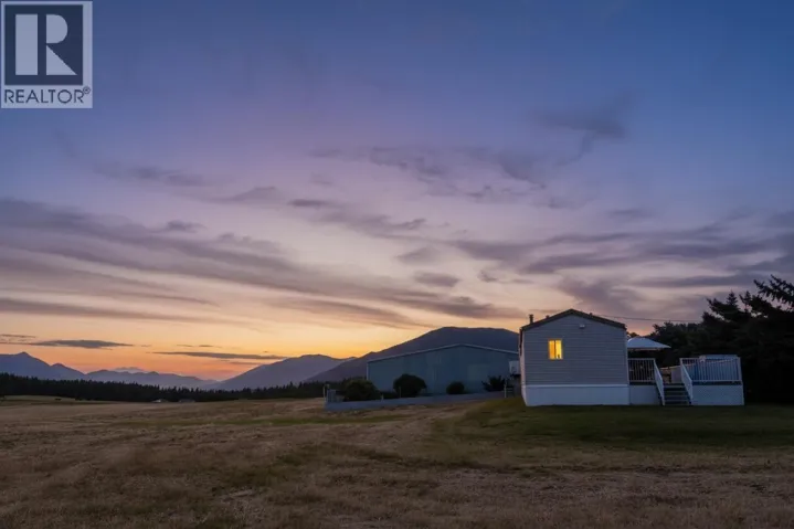 2404 28TH Street, Lister, British Columbia V0B1G2