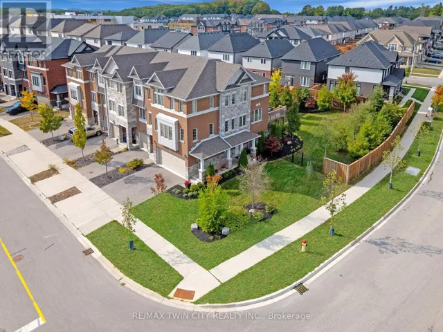 41 SPORTSMAN HILL STREET, Kitchener, Ontario N2P0J4