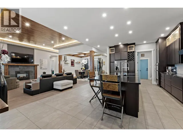 1314 MYRA Place, Kamloops, British Columbia V2E0C3