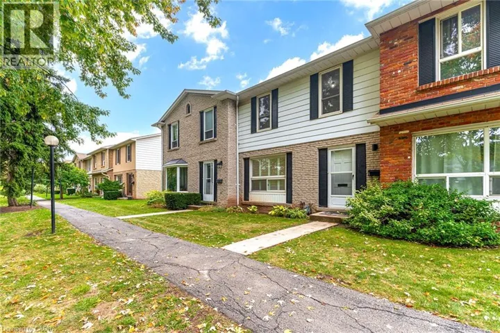 5475 LAKESHORE Road Unit# 4, Burlington, Ontario L7L1E1