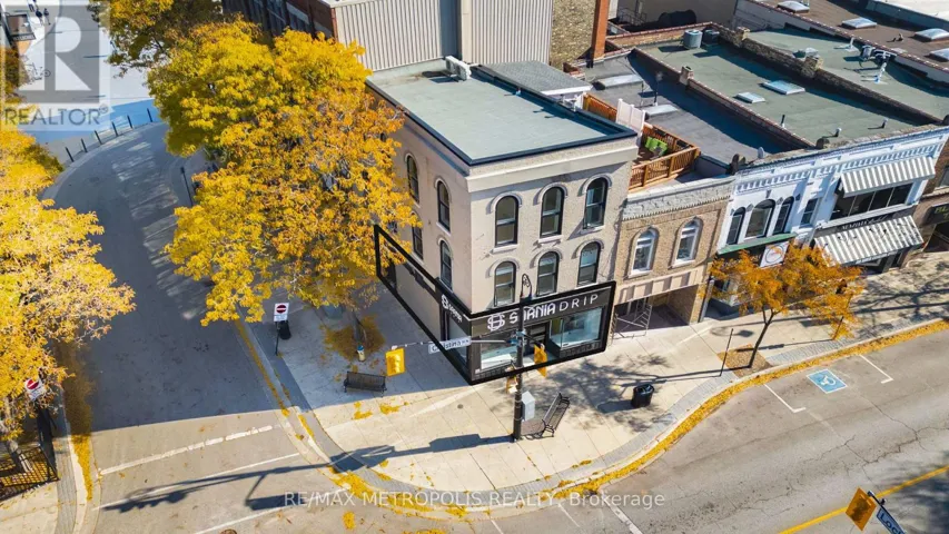 192 CHRISTINA STREET N, Sarnia, Ontario N7T5T9