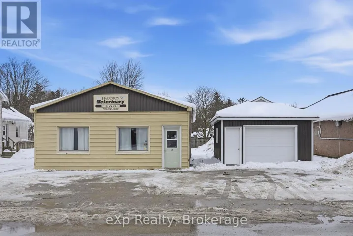 10 QUEEN STREET N, Minto, Ontario N0G1Z0
