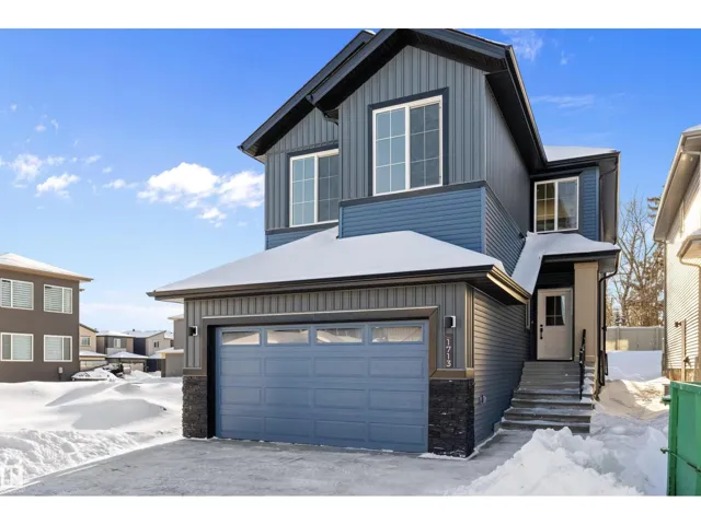 1713 CROSSBILL LO NW NW, Edmonton, Alberta T5S0W3
