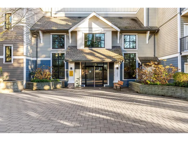 205 13897 FRASER HIGHWAY, Surrey, British Columbia V3T0G8