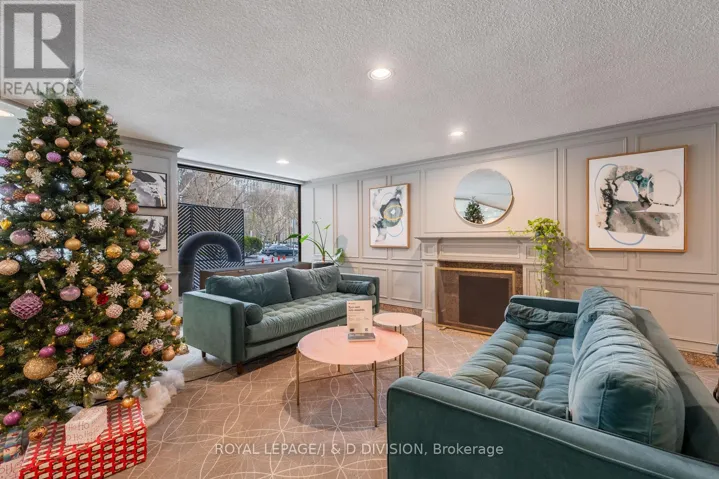 1006 - 484 AVENUE ROAD, Toronto (Forest Hill South), Ontario M4V2J5