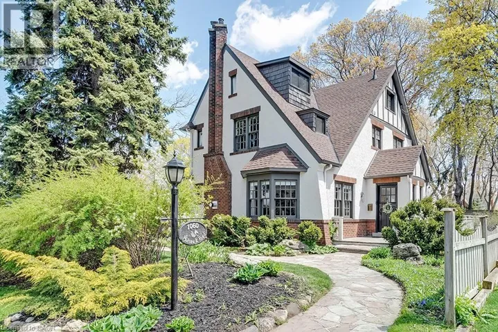 1060 MOHAWK Road, Burlington, Ontario L7T3M6