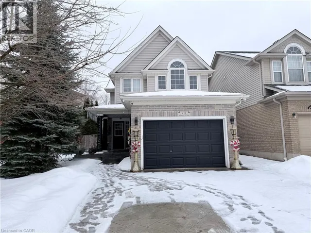 15 GEES Way, Cambridge, Ontario N3C4M5