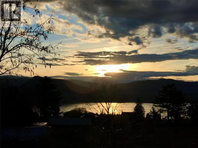 3812 Albrecht Road, Naramata, British Columbia V0H1N1