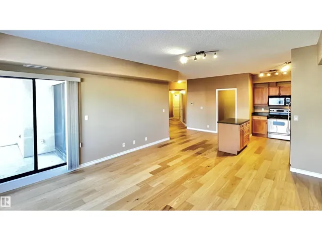 #405 10319 111 ST NW, Edmonton, Alberta T5K0A2