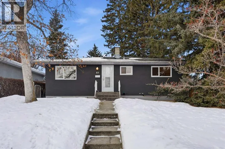 67 Woodlark Drive SW, Calgary, Alberta T3C3H6
