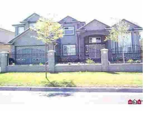 14008 82 AVENUE, Surrey, British Columbia V3W1M8